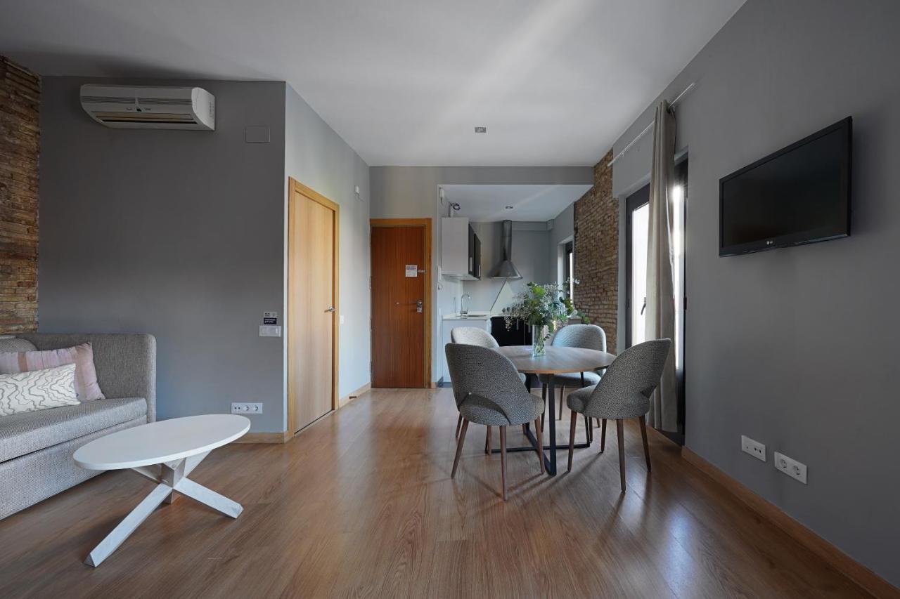 Numa Lustre Apartament