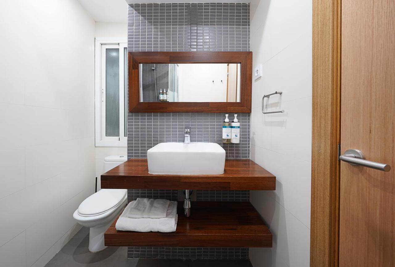 Numa Lustre Apartament *